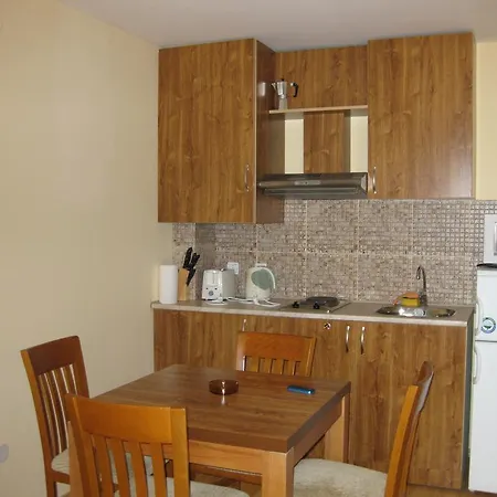 Sunny Victory Mariya Apartment
